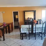 Cobertura Duplex Em Cabo Frio, 4 Quadras Da Praia